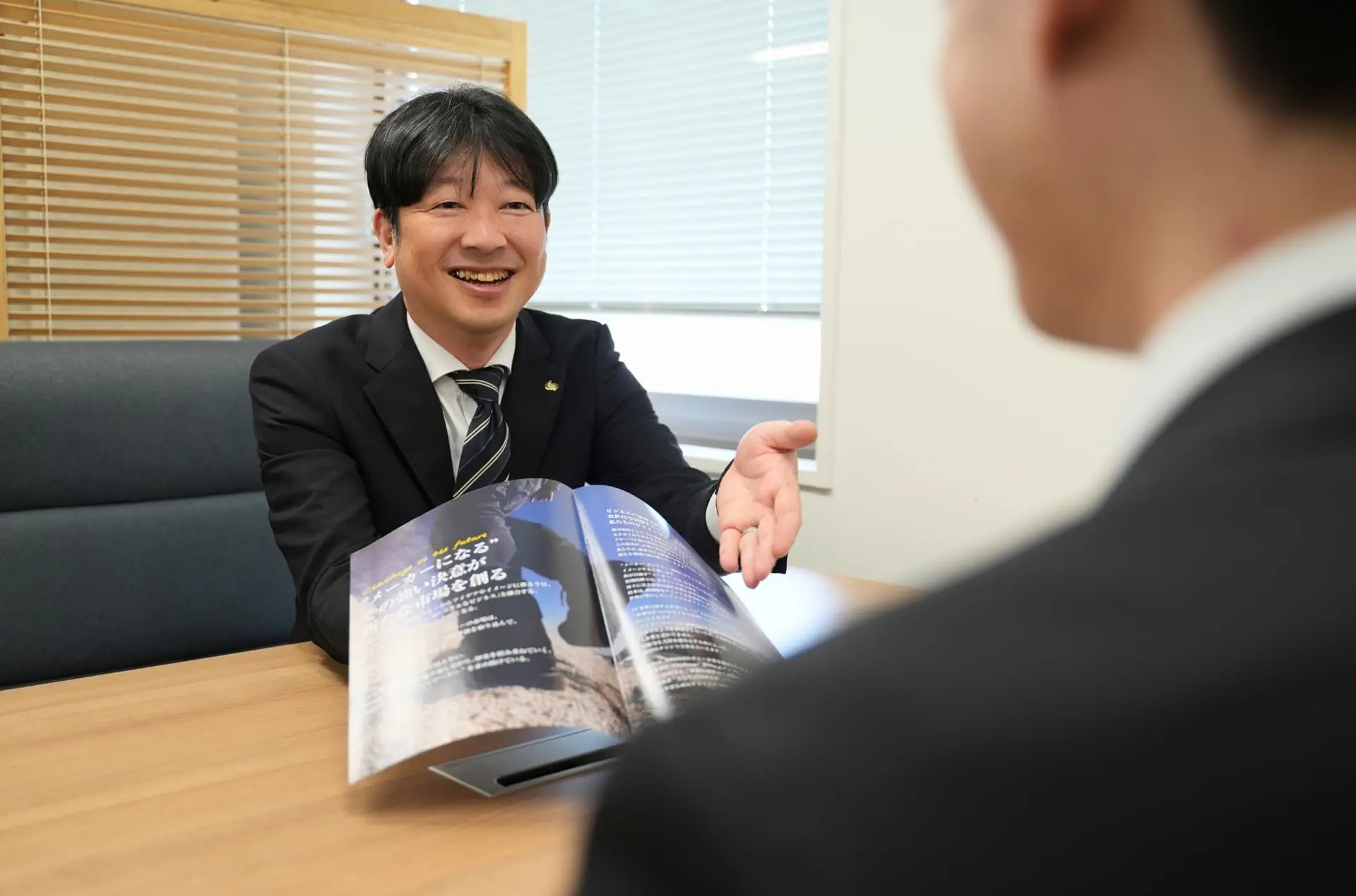代表取締役社長 杉本 博貴